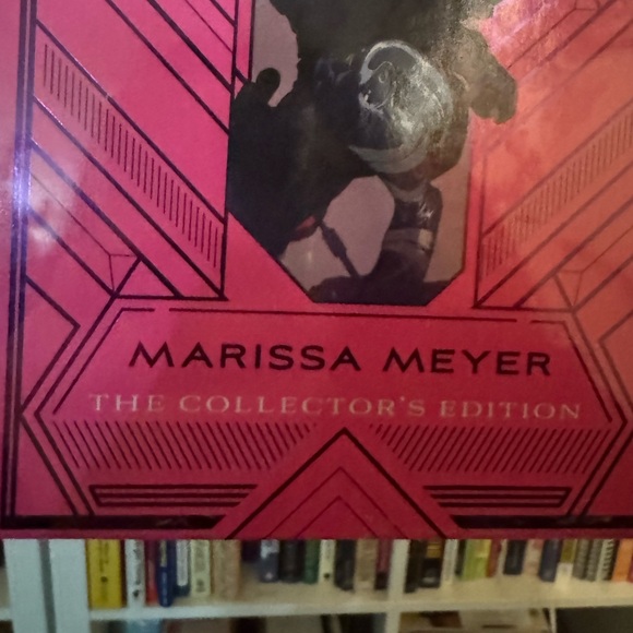 CINDER by Marissa Meyer - Picture 6 of 7